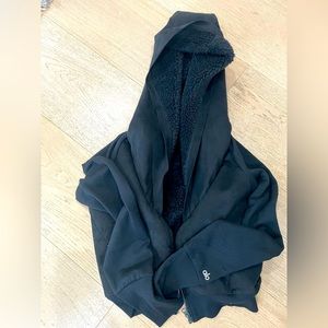 Alo jacket with shearling on the inside